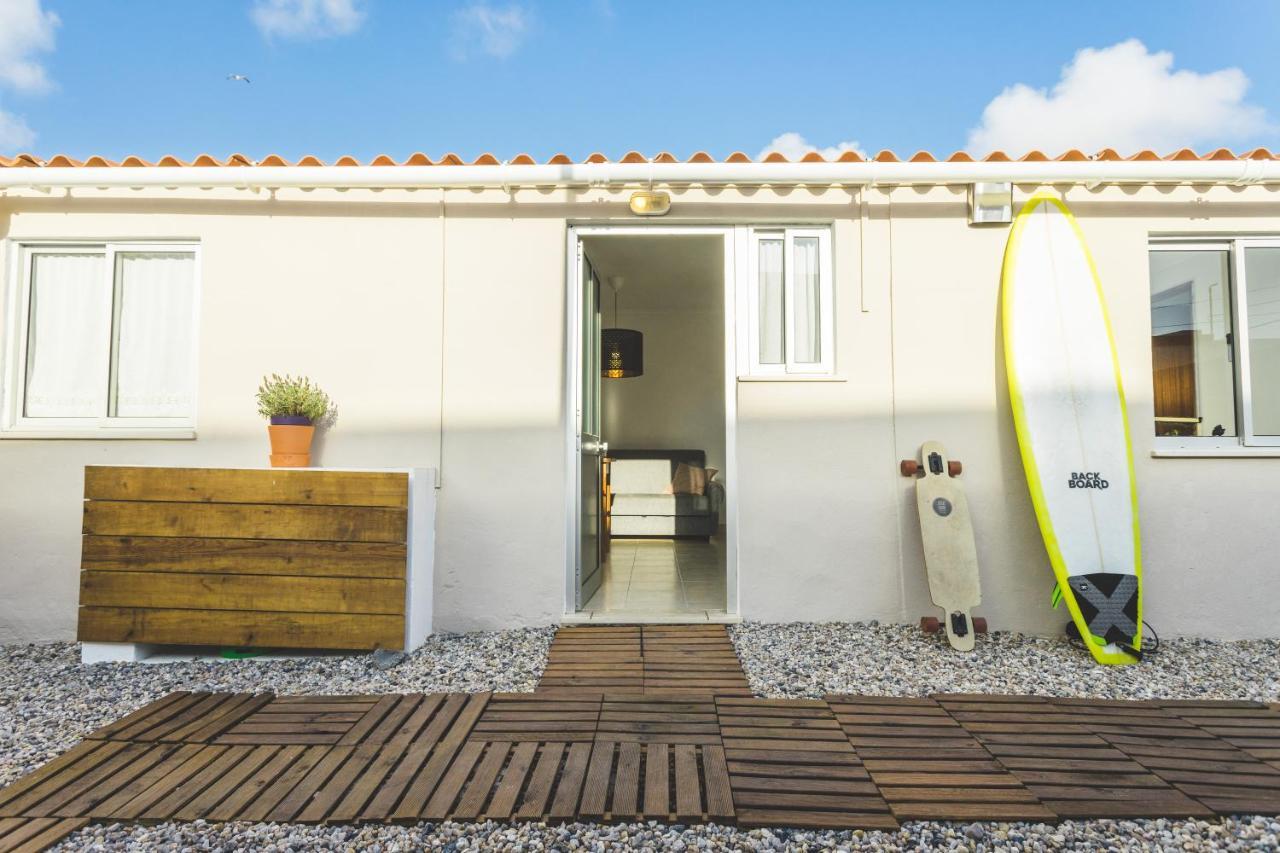 Soulsurfcamp Portugal Bed and Breakfast Peniche Exteriör bild