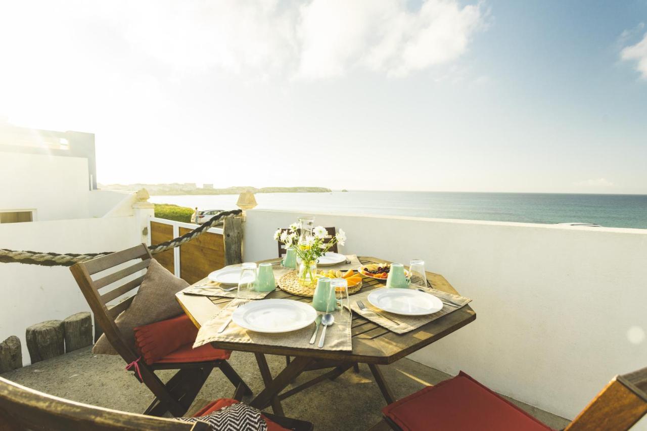 Soulsurfcamp Portugal Bed and Breakfast Peniche Exteriör bild